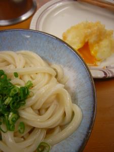 竹清：かけうどん＋半熟茹で玉子天
