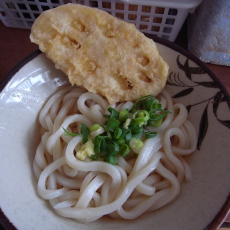 穴吹製麺所